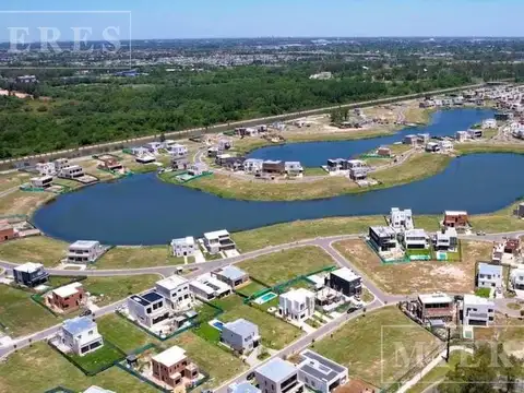 Lote en Venta en el Barrio Santa Ana, Villanueva.