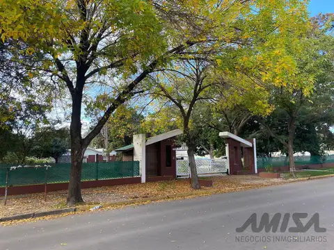 Terreno en Venta 136  mts Fondo