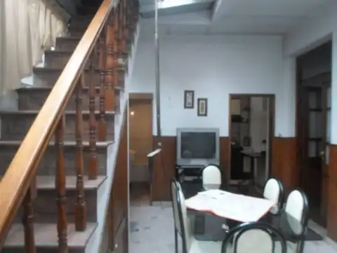 PH en venta - 2 Dormitorios 1 Baño - Villa Lugano