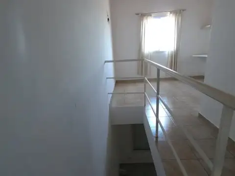 Depto Tipo Casa en Venta 4 años