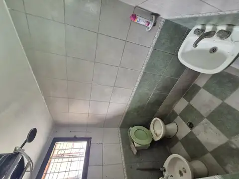 Casa 7 ambientes con 6 baños