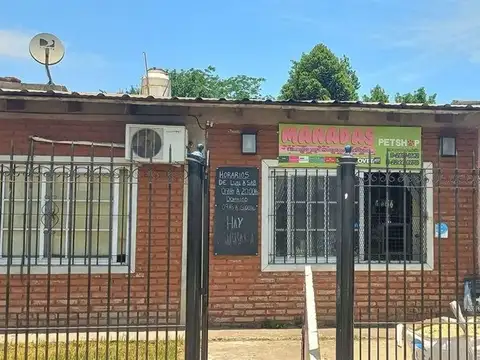 Casa de 4 ambientes en longchamps, a 20m de Espora