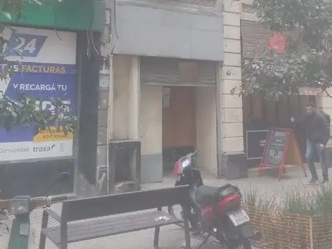 Local en Venta 60 años