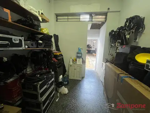 Local en Venta 48 años