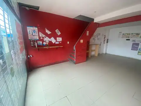 Local en Venta 55 años
