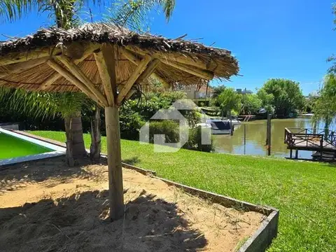 Casa  en Venta en San Marco, Villanueva, Tigre