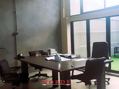 Local en Venta 40 años