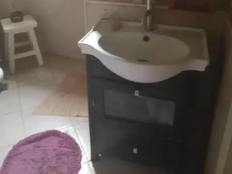 Casa en venta - 5 Dormitorios 5 Baños - Glew