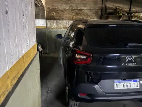 Cochera cubierta en venta – Av. Corrientes 3334 | Zona Abasto