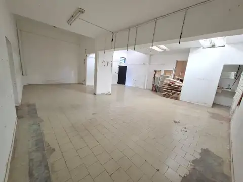 Galpon en Venta 9  mts Fondo