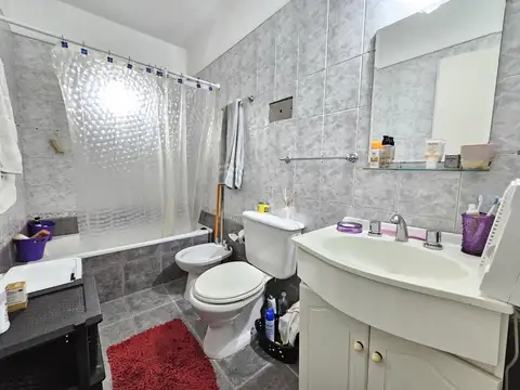 Depto Tipo Casa 4 ambientes con 1 baño