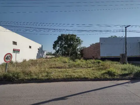 Terreno en Venta 20  mts Frente