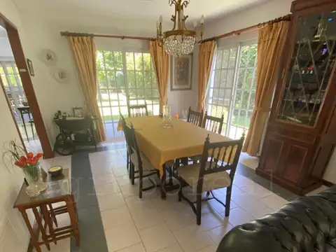 Casa en Venta en Solar Del Bosque, USD 220.000