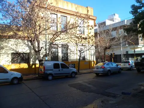 Departamento en Alquiler en Quilmes, $ 400.000