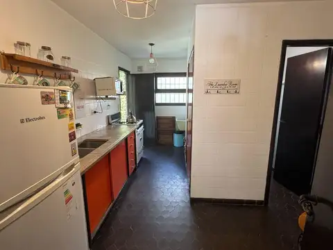 Venta de casa 4 ambientes. Barrio norte, Villa Gesell.