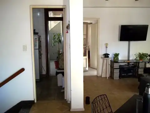 Depto Tipo Casa en Venta de 2 ambientes