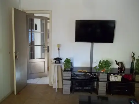 Depto Tipo Casa en Venta en Chacarita, USD 168.000