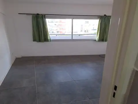 Departamento en Alquiler en Villa Urquiza, $ 650.000