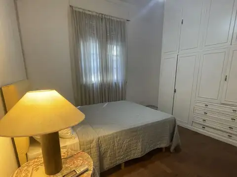 Depto Tipo Casa 4 ambientes con 2 baños