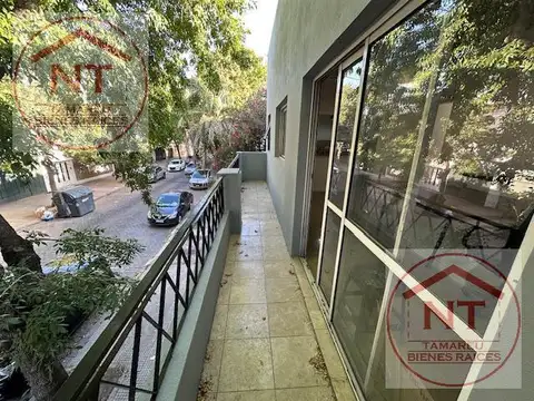 Depto Tipo Casa en Alquiler en Versalles, $ 900.000