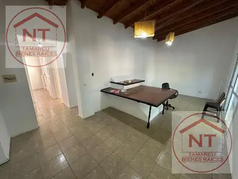 PH 3 AMB RECICLADO CON BALCON. AL FRENTE. VERSALLES