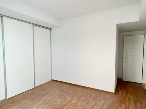 Departamento en Alquiler en Villa Ballester, $ 1.300.000