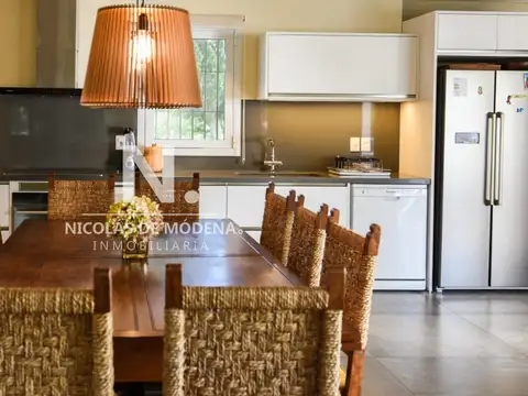 ESPECTACULAR CASA EN MANSA