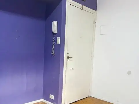 Pedernera 200, Piso 1