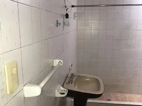 Boga nº 1285 e/Juan XXIII y Ameghino