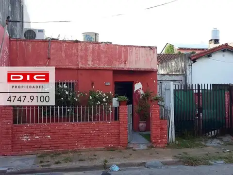 Prop de 4 amb c/3 dorm, baño y cochera en Boulogne