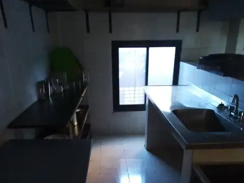 Local - Alquiler - Argentina, San Bernardo - AV COSTANERA  ALMIRANTE G 2308