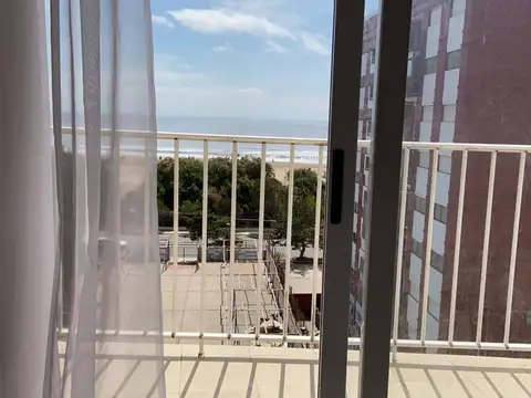 EXCELENTE DEPARTAMENTO CON VISTA AL MAR  