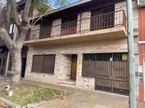Casa en Venta Munro Excelente Ubicación