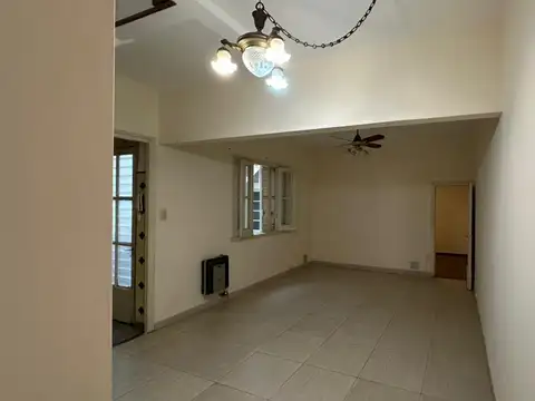 Casa en Alquiler en Abasto, $ 980.000