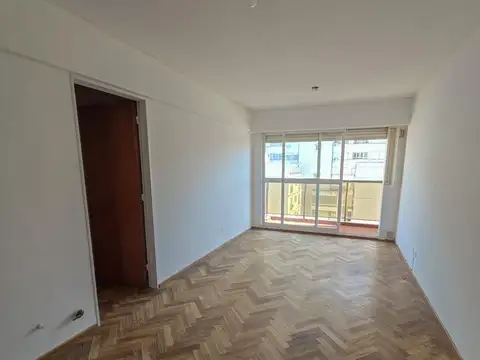 Departamento en Alquiler en Centro, $ 590.000