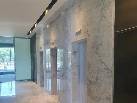 1° Piso - P8 Buenavista Business Park