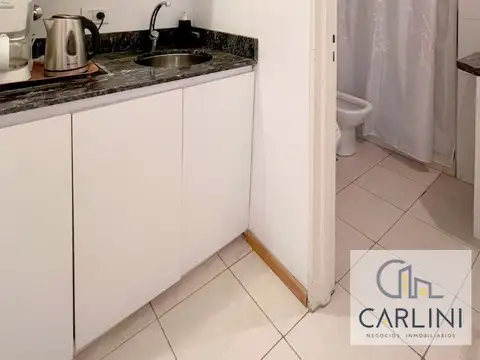 Montevideo 2400, Piso 1