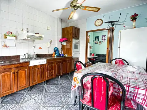 Casa 4 ambientes con 3 baños