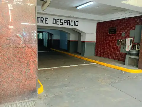 Cochera en venta en Caballito