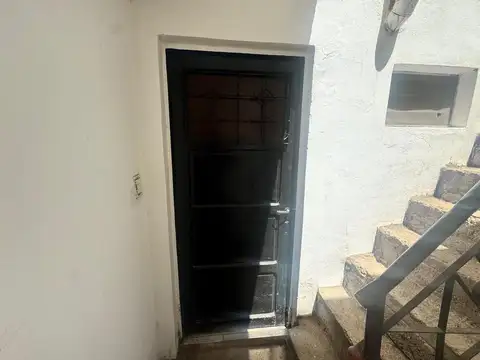 Depto Tipo Casa en Venta 75 años