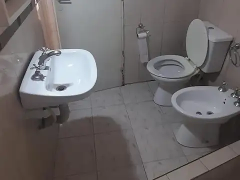 Capitán Claudio Rosales y Presidente Santiago Derqui