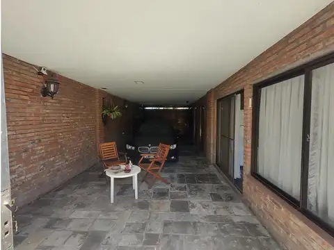 Pte. Raul Ricardo Alfonsin 1600