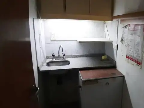 Local en Venta en Flores, USD 2.000.000