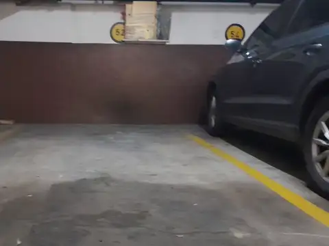 Cohera fija en edificio de cocheras Zona demandada