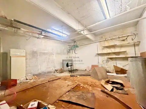 Local en Alquiler en Recoleta, USD 1.800