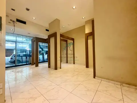 Excelente Local ubicación privilegiada