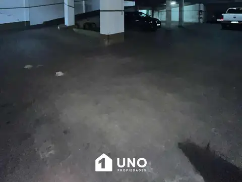 Cochera en Venta Cubierta