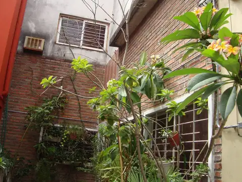 Venta PH 4 ambientes con terraza en Villa Crespo