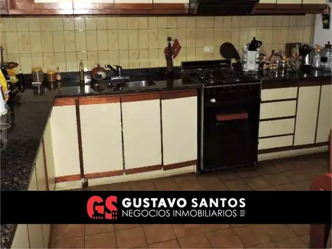 Casa en Venta en Quilmes Oeste, USD 160.000