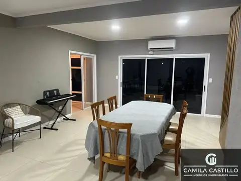 Casa en Venta en Francisco Alvarez, USD 200.000